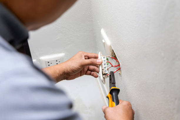  Reedspt, OR Electrician Pros